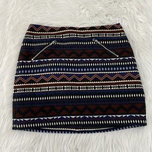 HM Divided NWT womens lined aztec pattern mini skirt zip size 4